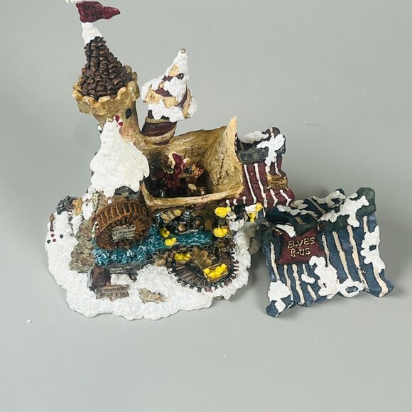 Boyds Bearly-Built Villages Rambles Village Figurine Snowy Candy Decor Collectib - Picture 7 of 13